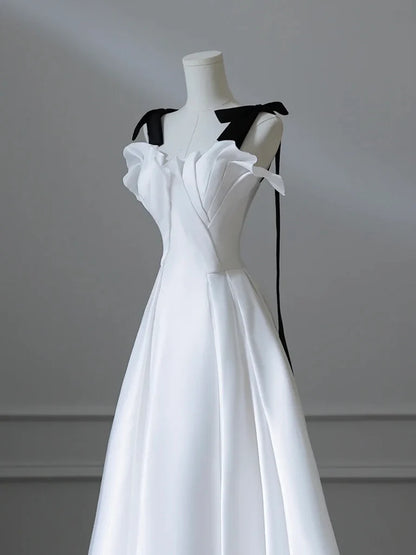 Chic A-Line Sweetheart Spaghetti-Strap Zipper-Back Floor-Length Prom Dresses