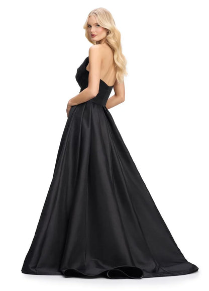 Chic Black A-Line Strapless Sleeveless Low Back Floor Satin Prom Dress Bow Slit Glam