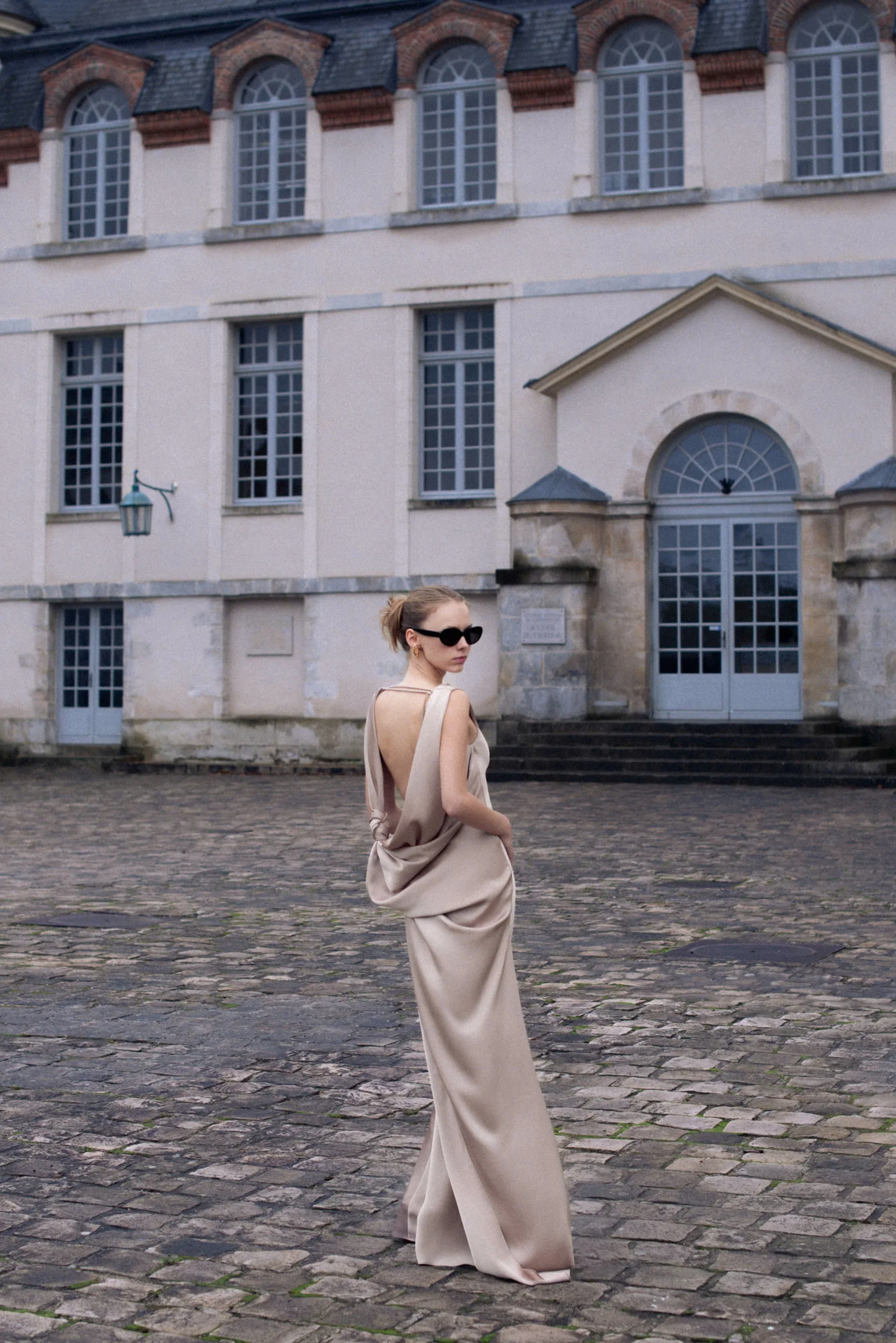 Chic Column Cowl-Neck Draped-Shoulder Open-Back Floor-Length Satin Evening Dress