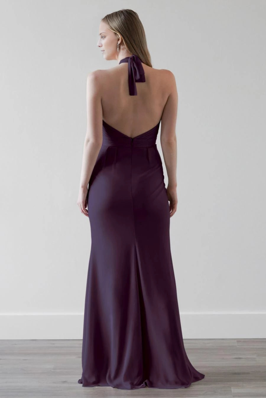 Chic Mermaid Halter Neck Sleeveless Open Back Floor-Length Evening Dress