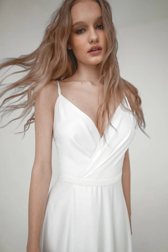 Chic Sexy Simple Satin A-Line Deep V-Neck Spaghetti Strap Multi-Strap Back Floor-Length Wedding Dresses