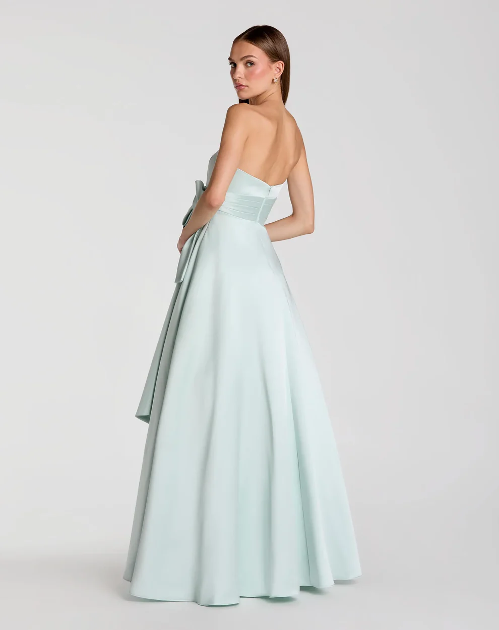 Chic Strapless Satin Bow Waist A-Line Floor-Length Evening Dress