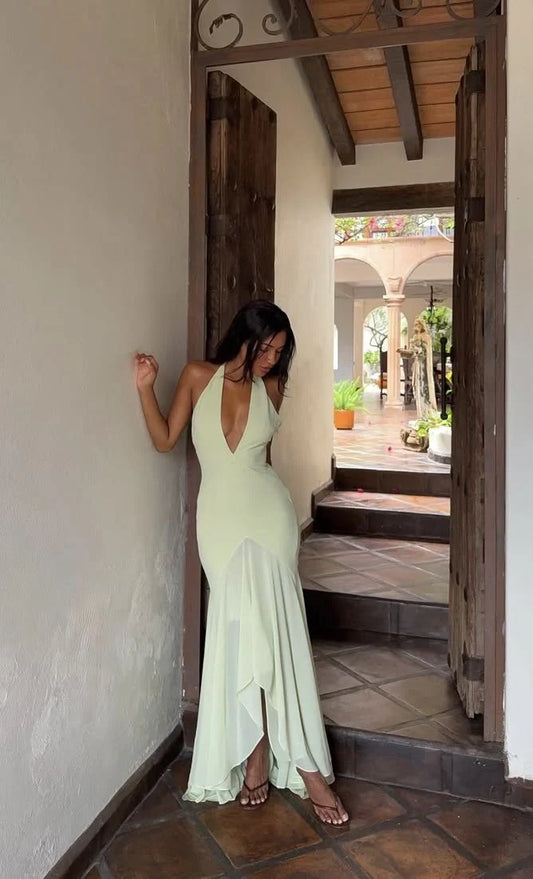 Chic Chiffon Mermaid Halter Deep V-Neck Sleeveless Open Back Floor-Length Prom Dresses