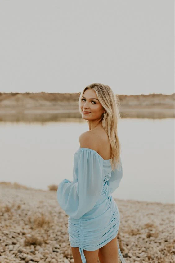 Chic Ruched Off-Shoulder Long Sleeve Tie-Back Mini Bodycon Homecoming Dresses