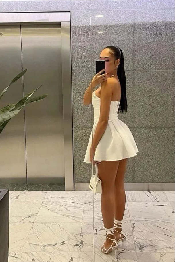 Chic Satin A-Line Strapless Sleeveless Straight Back Mini Homecoming Dresses