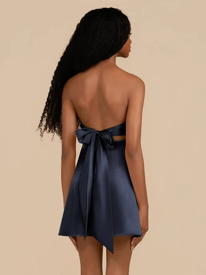 Chic Satin A-Line Strapless Sweetheart Sleeveless Open Back Tie Short Homecoming Dresses