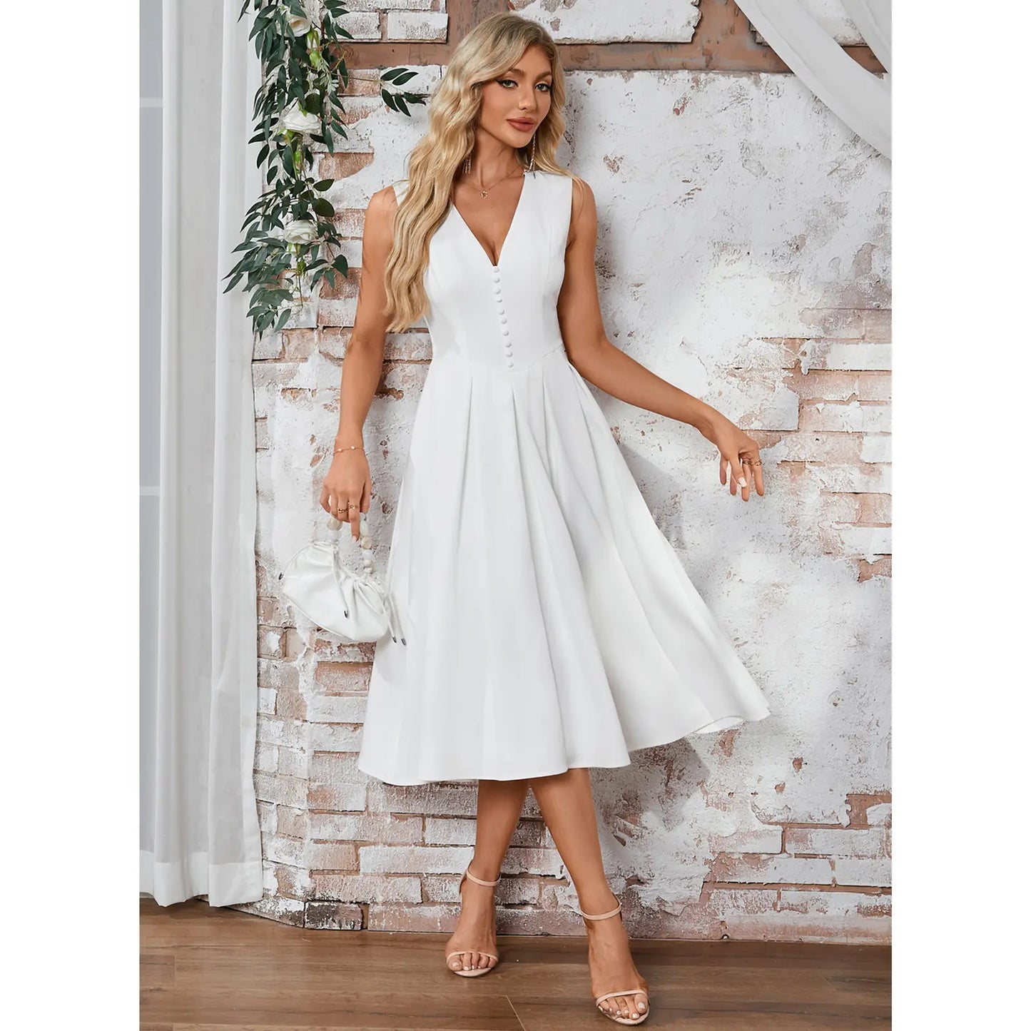 Chic Satin A-Line V-Neck Sleeveless Plain Back Midi Homecoming Dresses