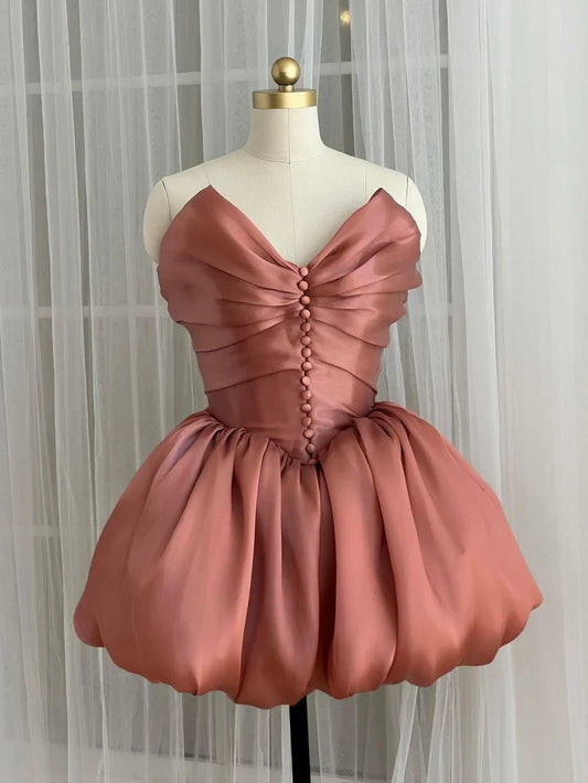 Chic Satin Ball Gown Sweetheart Sleeveless Lace-Up Back Short Homecoming Dresses