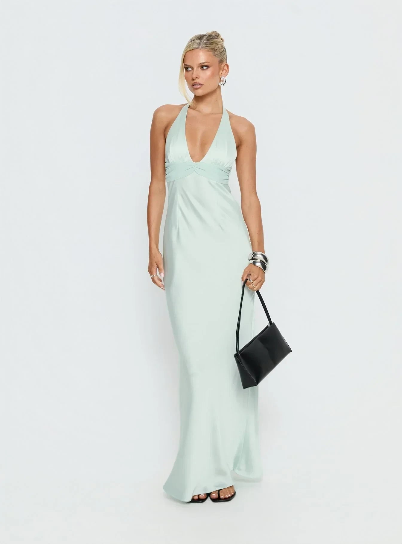 Chic Satin Sheath Halter Deep V-Neck Sleeveless Open Back Floor-Length Prom Dresses