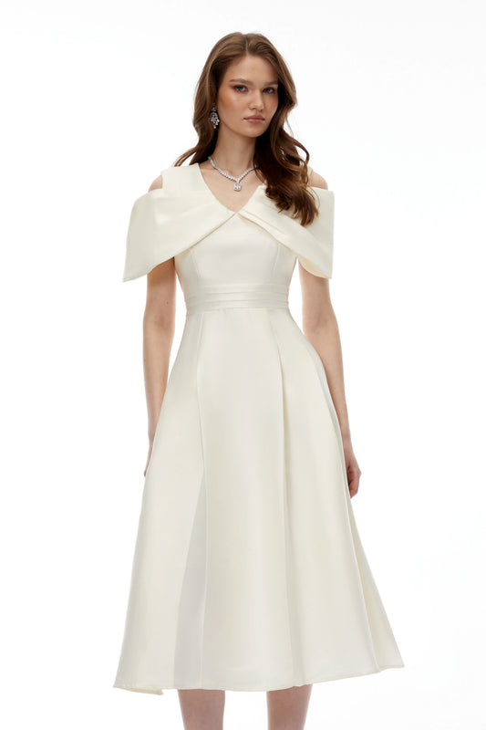 Elegant Satin Sheath Off-Shoulder Short Sleeve 3D Floral Maxi Evening Dress