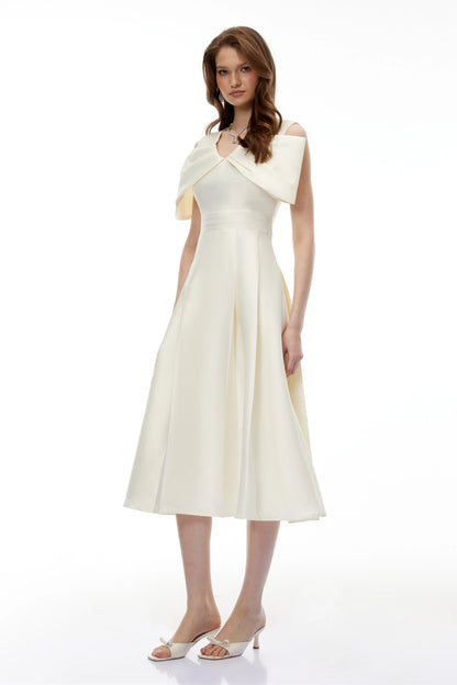 Elegant Satin Sheath Off-Shoulder Short Sleeve 3D Floral Maxi Evening Dress