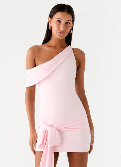 Chic Satin Sheath One-Shoulder Draped Neckline Sleeveless Fitted Back Mini Length Homecoming Dresses