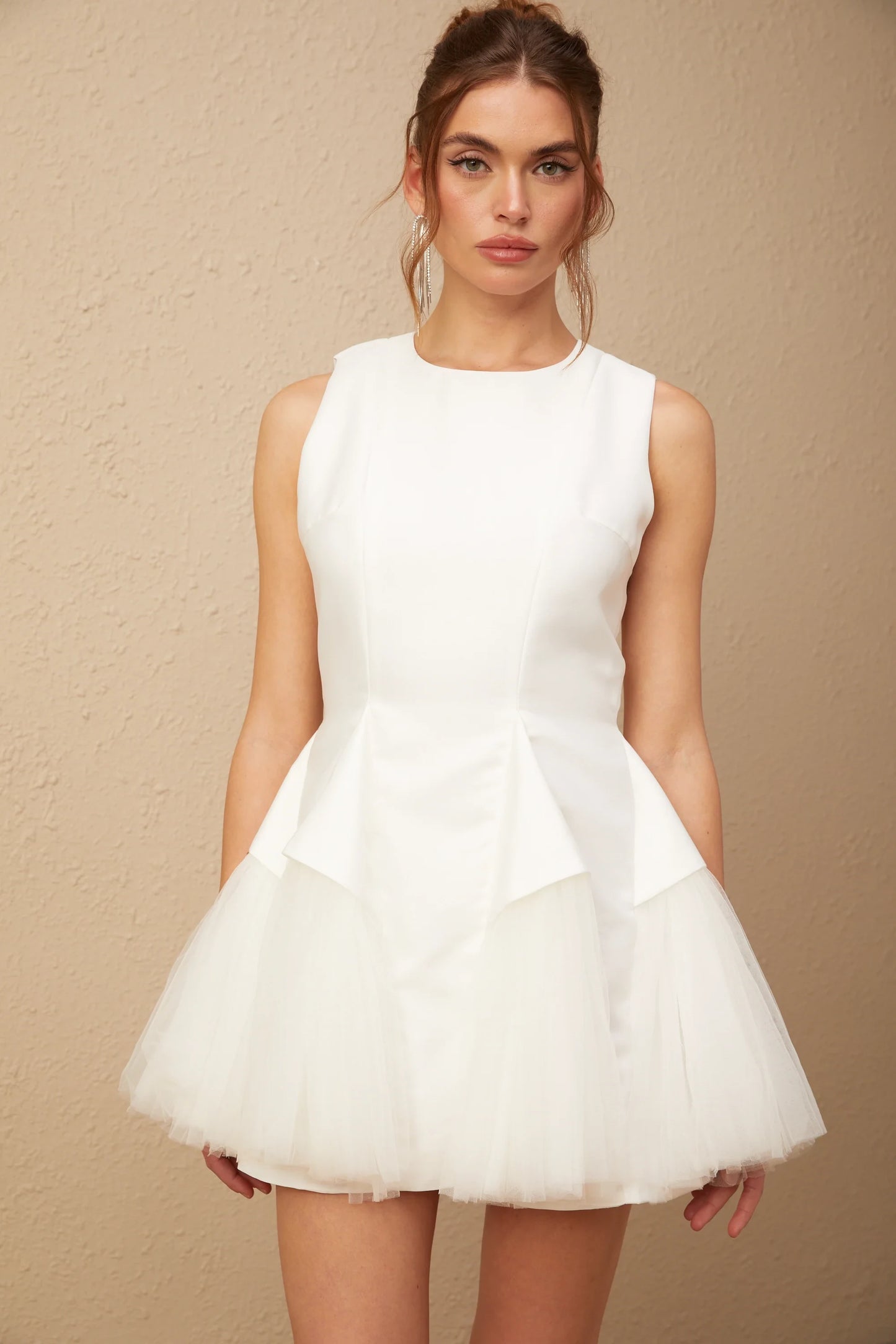 Chic Satin and Tulle A-Line Round Neck Sleeveless Zipper Back Mini Homecoming Dresses