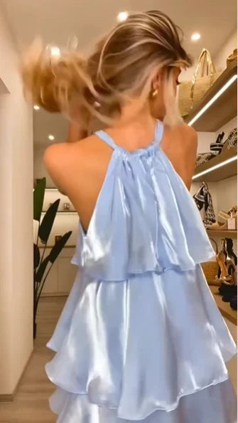 Chic Shimmering Satin A-Line Halter Neck Sleeveless Open Back Short Homecoming Dresses