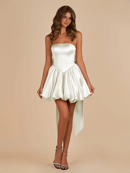 Chic Strapless Sweetheart Ruffled A-Line Sleeveless Simple Back Mini Homecoming Dress for Parties