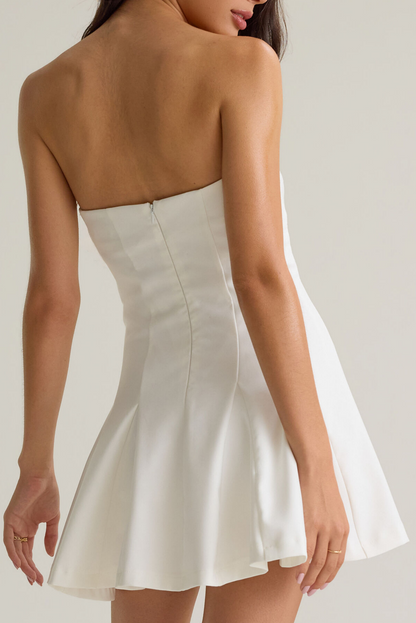 Clean Matte Woven Strapless Vertical Seamed Flared A-Line Mini Homecoming Dresses