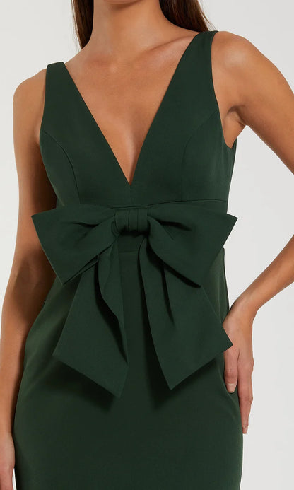 Dark Green Crepe Mermaid V-Neck Bow Waist Deep V-Back Mother of the Bride Dress