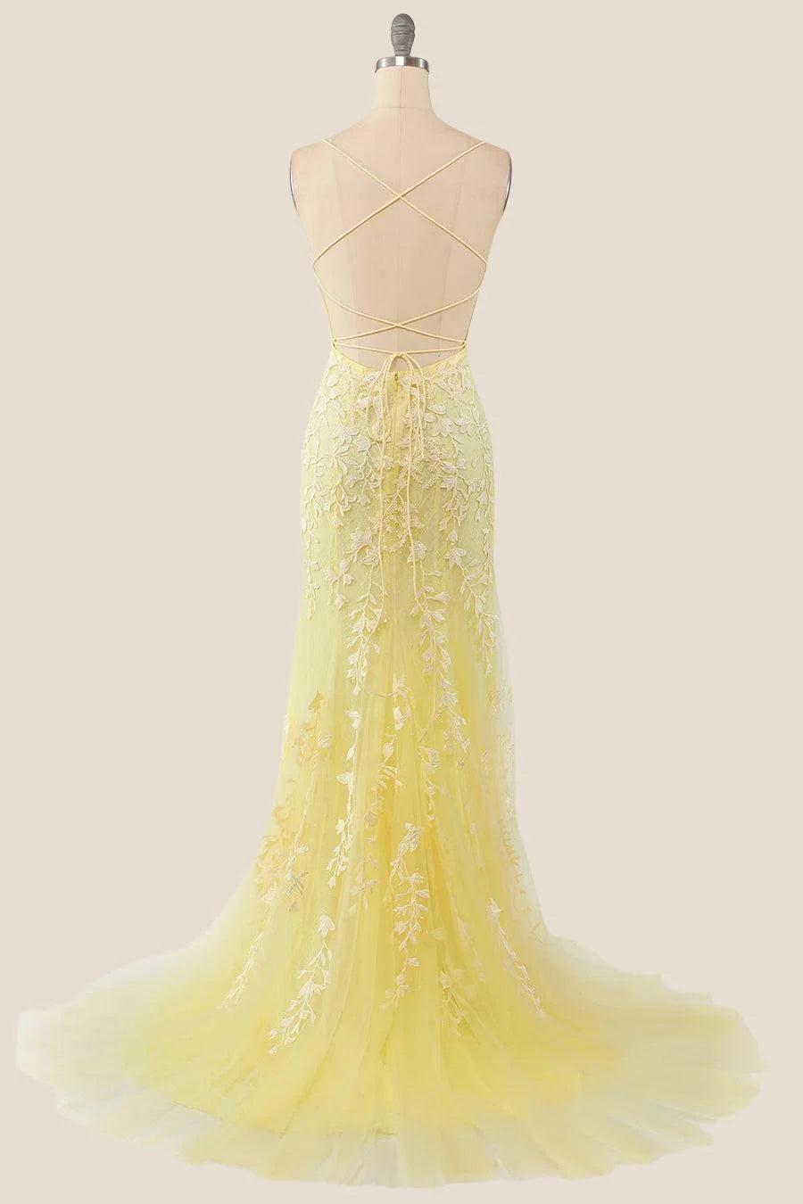 Delicate Lace Mermaid Scoop Neck Spaghetti Strap Crisscross Back Floor Length Evening Dress