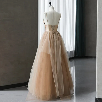 Dreamy Ball-Gown Sweetheart-Neck Spaghetti-Straps Lace-Up Floor-Length Tulle Prom Dress