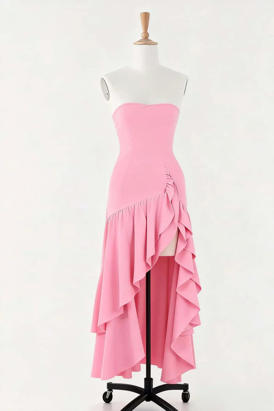 Side view of the elegant strapless sweetheart prom dress.