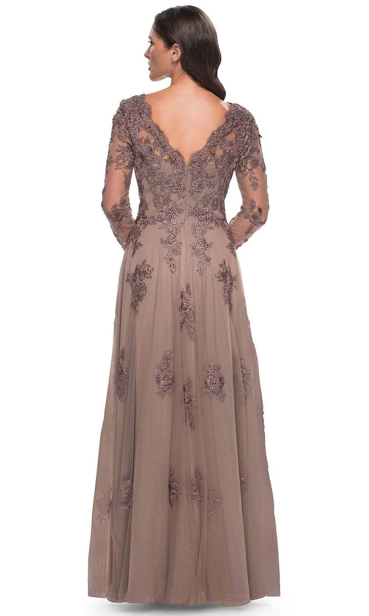 Elegant A Line V Neck Long Sleeve Lace Appliqué Floor Length Mother of the Bride Dress