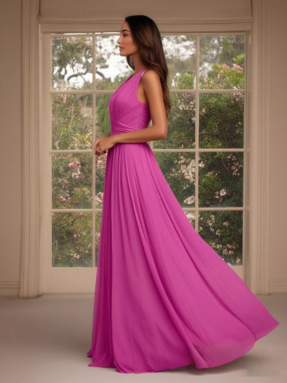Elegant Flowy Chiffon A-Line Halter-Neck Ruched Bodice Floor-Length Evening Dress