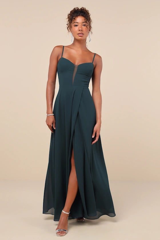 Elegant Chiffon Evening Dresses with Spaghetti Straps, Mesh Sweetheart Neckline and High Slit Formal Gown