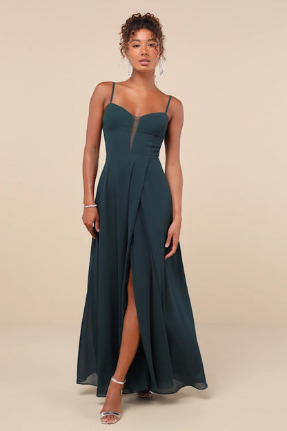 Elegant Chiffon Evening Dresses with Spaghetti Straps, Mesh Sweetheart Neckline and High Slit Formal Gown