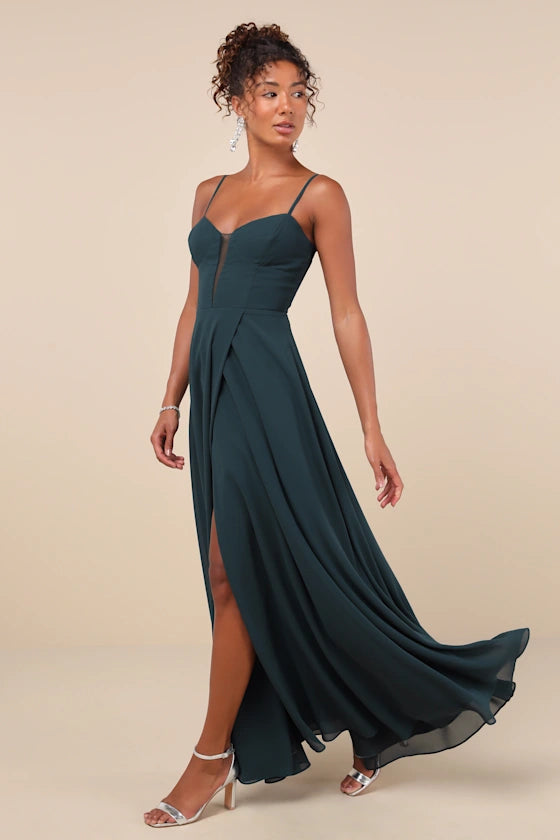 Elegant Chiffon Evening Dresses with Spaghetti Straps, Mesh Sweetheart Neckline and High Slit Formal Gown