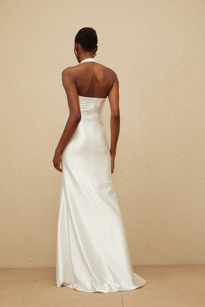Elegant Fitted Halter Neck Sleeveless Open Back Floor Length Evening Dress