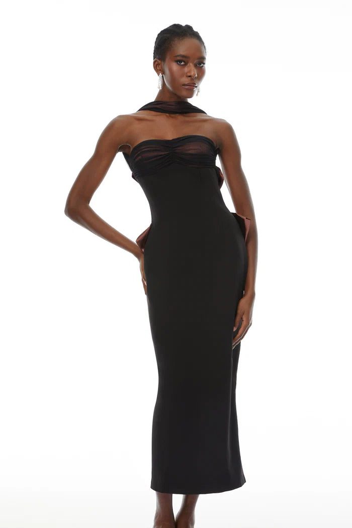 Elegant Fitted Strapless Halter Neck Sleeveless Open Back Bow Detail Midi Evening Dress
