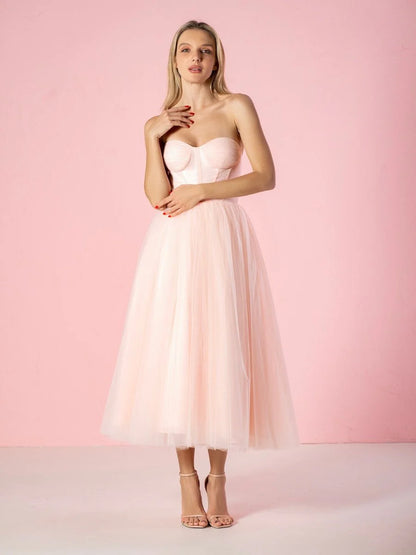 Elegant Flowy Sheer Tulle A-Line Strapless Sweetheart Sleeveless Lace-Up Corset Back with Tie Detail Midi Length Formal Evening Prom Dresses