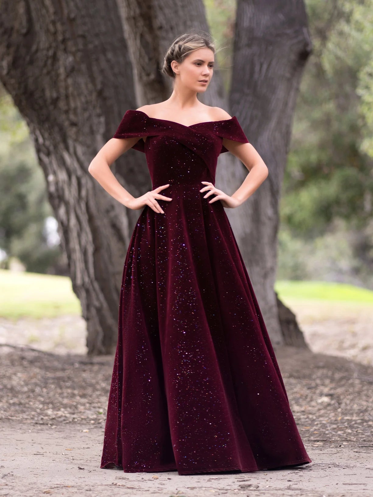 Elegant Luxurious Regal Sparkly Velvet Ball Gown Silhouette Off-the-Shoulder Neck Short Sleeves Low Open Back Hidden Zipper Floor-Length Prom Dress