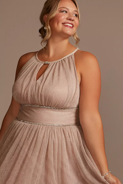 Elegant Mother of the Bride Dress with Sophisticated Silhouette, Refined Details and Timeless Appeal for Wedding Events