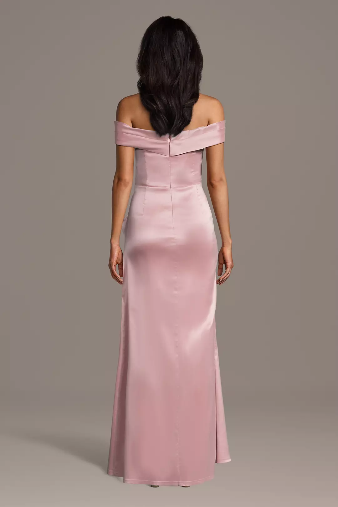 Elegant Off-the-Shoulder Satin Mother of the Bride Dress with Mermaid Silhouette and Side Ruched Detail