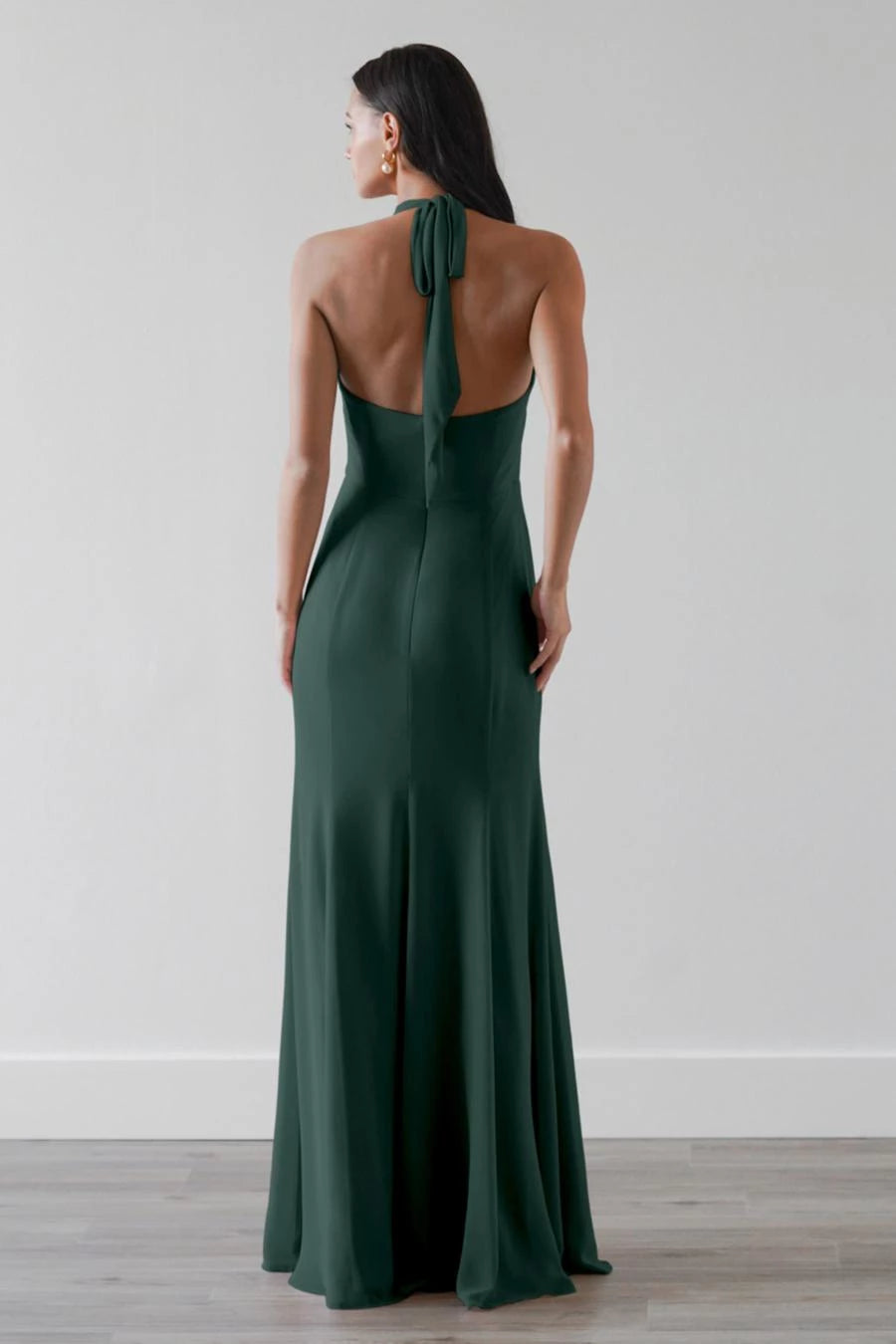 Elegant Sheath/Column Emerald Green Halter Neck Sleeveless Open Back Floor-Length Evening Dress