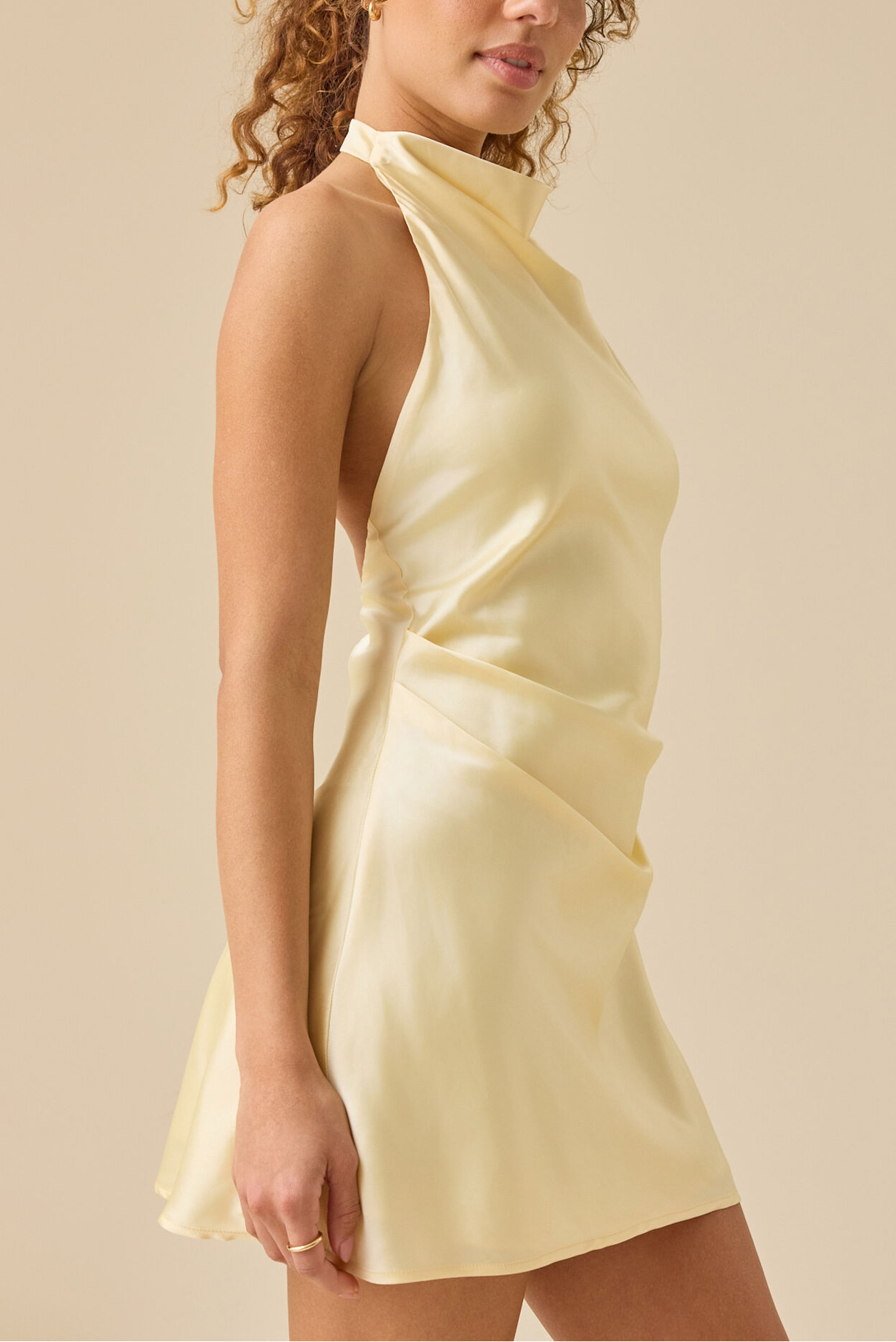 Elegant Sheath Halter Cowl Sleeveless Open Back Mini Homecoming Dress