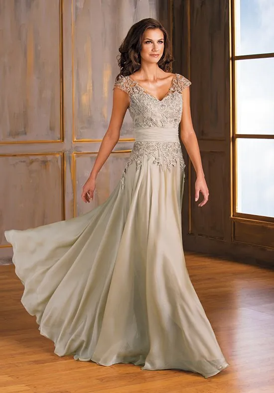 Elegant Taupe Lace & Chiffon A-Line V-Neck Cap Sleeve Floor-Length Mother of the Bride Dress