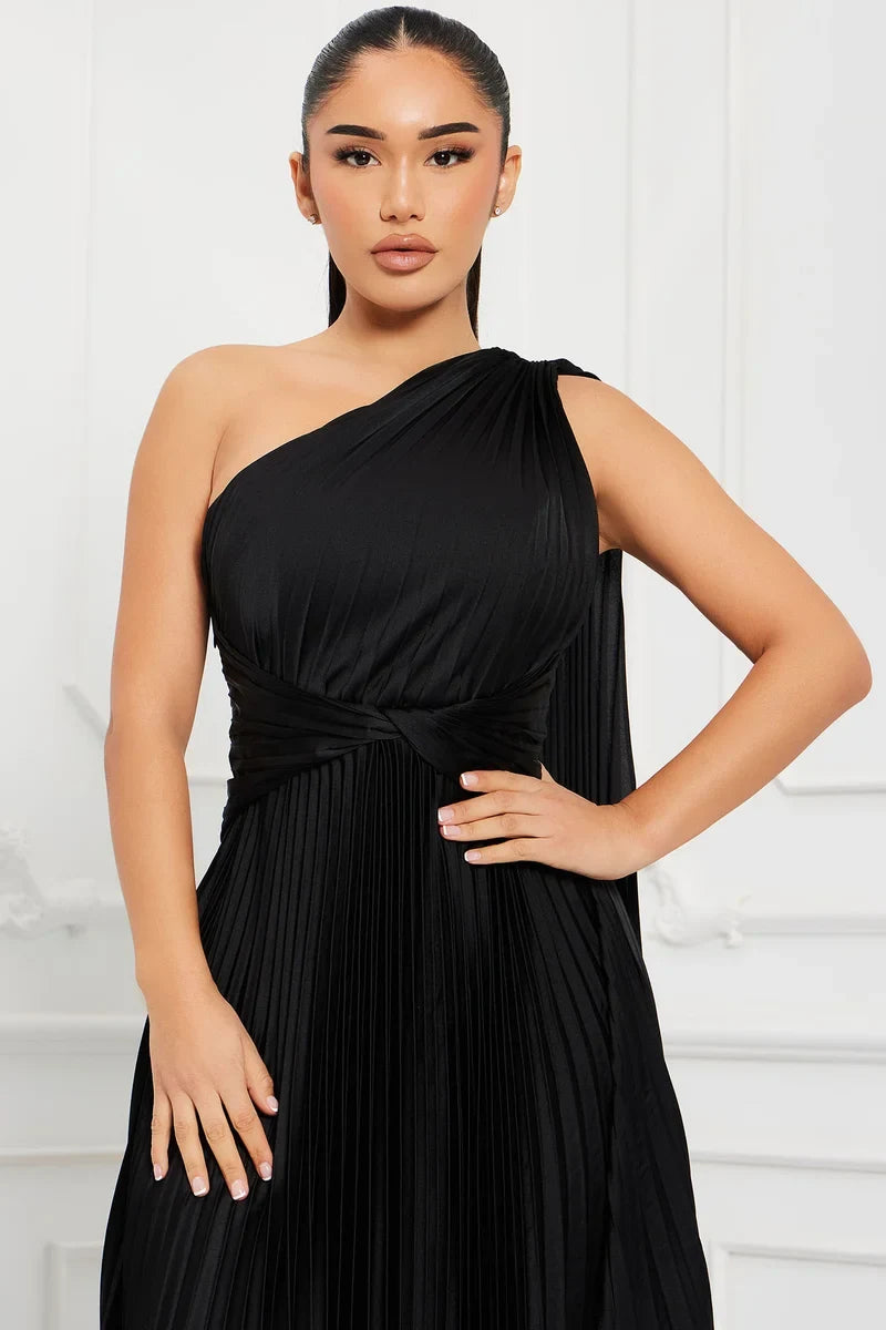 Elegant A-Line One-Shoulder Sleeveless Pleated Draped Black Maxi Evening Dresses Women