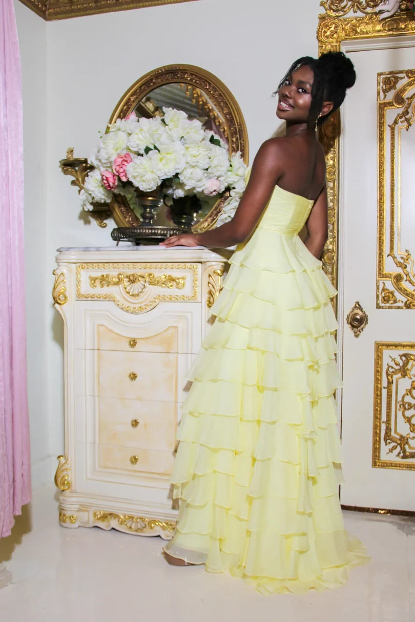 Elegant A-Line Strapless Sleeveless Tiered Slit Yellow Maxi Prom Dresses Gown