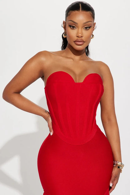 Elegant Mermaid Sweetheart Strapless Corset Flared Red Maxi Evening Dresses Women