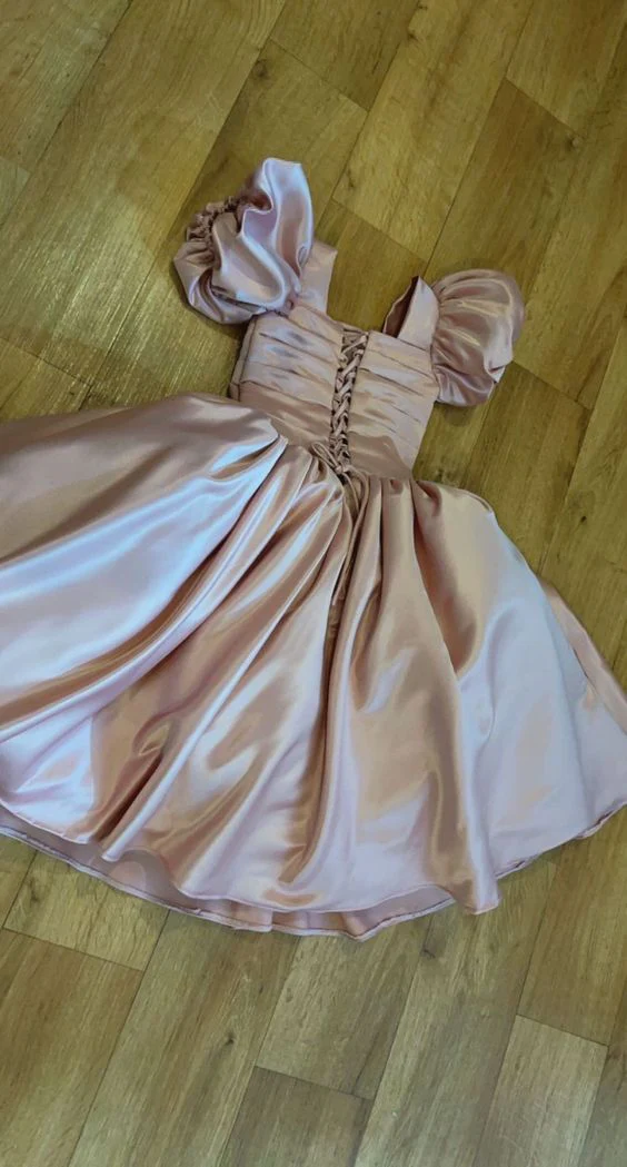 Elegant Puffy Sleeve Square Neck Lace-Up Back Mini A-Line Homecoming Dresses