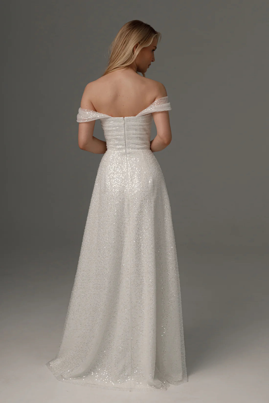 Enchanting Sequin Tulle A-Line Off-the-Shoulder Sleeveless Zipper Back Floor-Length Formal Evening Dresses