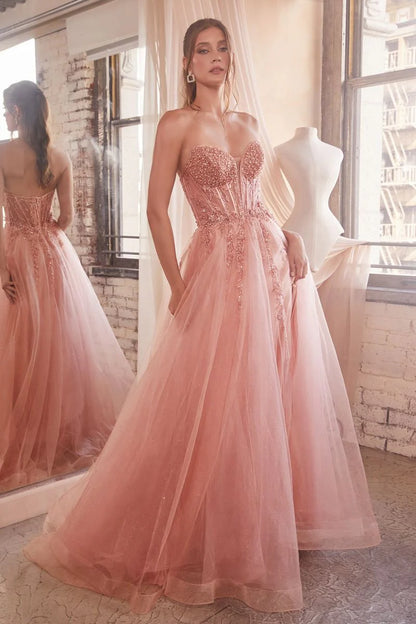Enchanting strapless sweetheart neck tulle evening dress with beaded corset bodice, high slit and flowing train