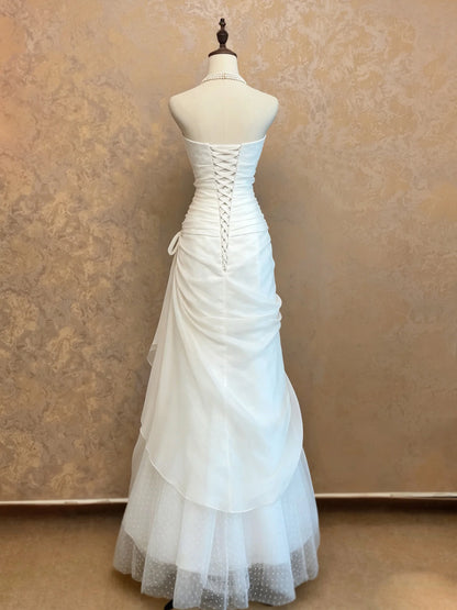 Ethereal Ivory Organza Mermaid Strapless Sweetheart Neck Lace-Up Back Prom Dresses