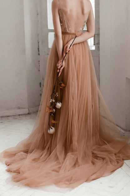 Ethereal Tulle Evening Dress with Floral Beading, Deep V-Neck and Dramatic Train