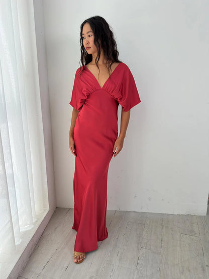 Exquisite Mermaid Boat Neck Sleeveless Button Closure Floor-Length Evening Dress for Formal Events and Special Occasions