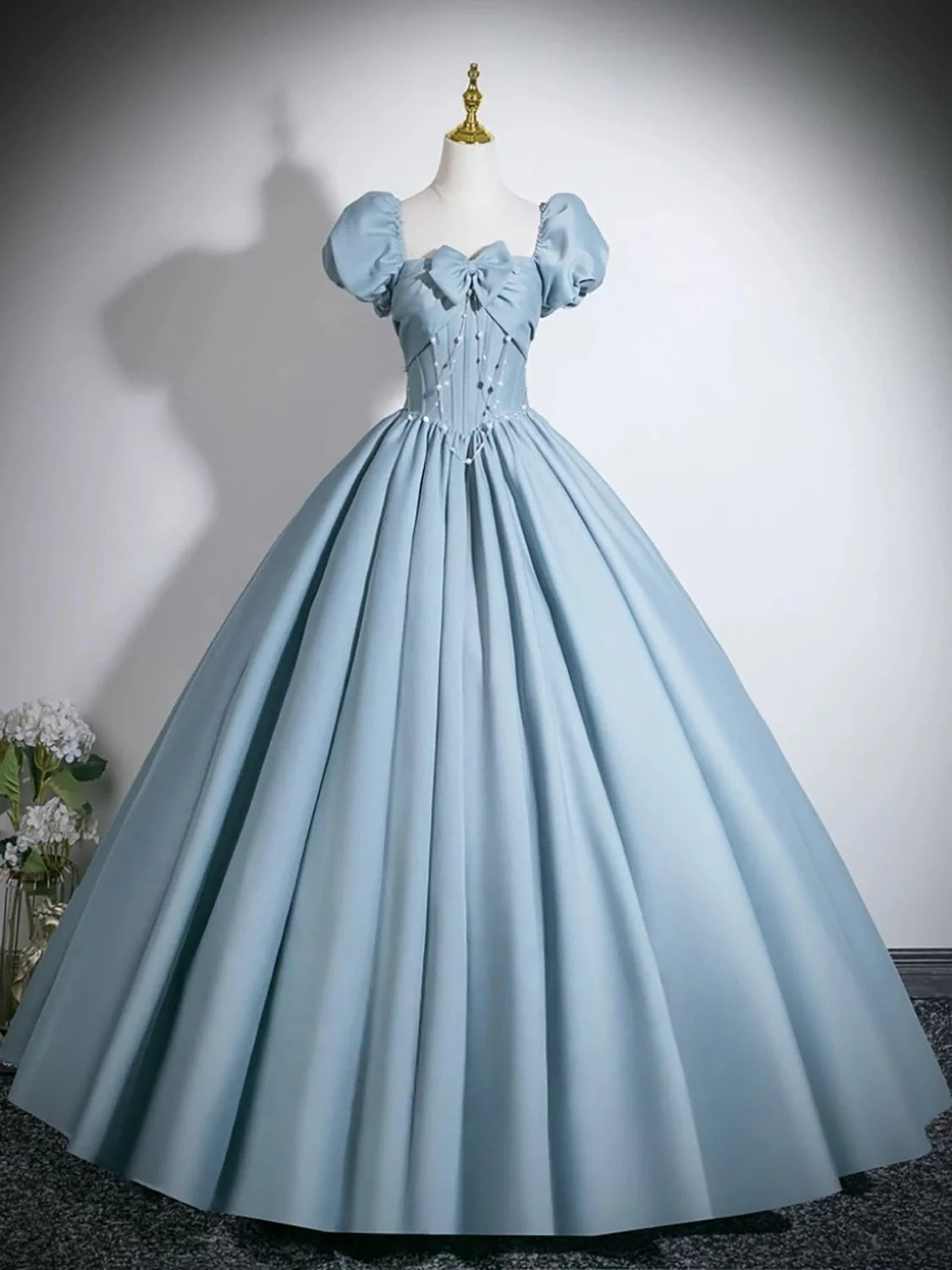 Fairytale Romantic Fitted Ball Gown Square Neck Puff Sleeve Back Lace-Up Floor-Length Prom Dresses