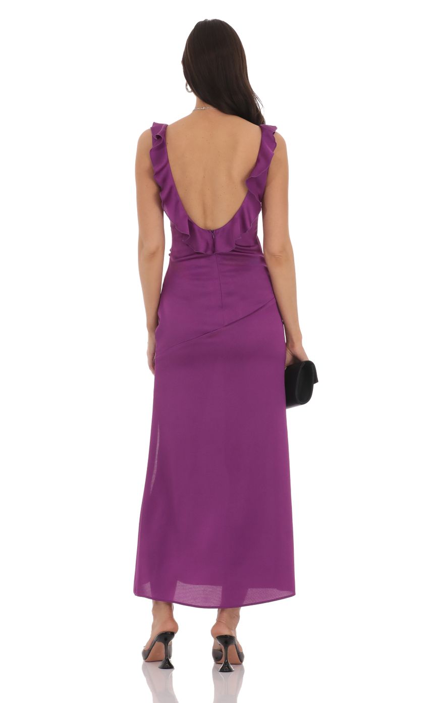 Fluid Ruffled V-Neck Evening Dress with Open Back, High Front Slit & Modern Sheath Silhouette