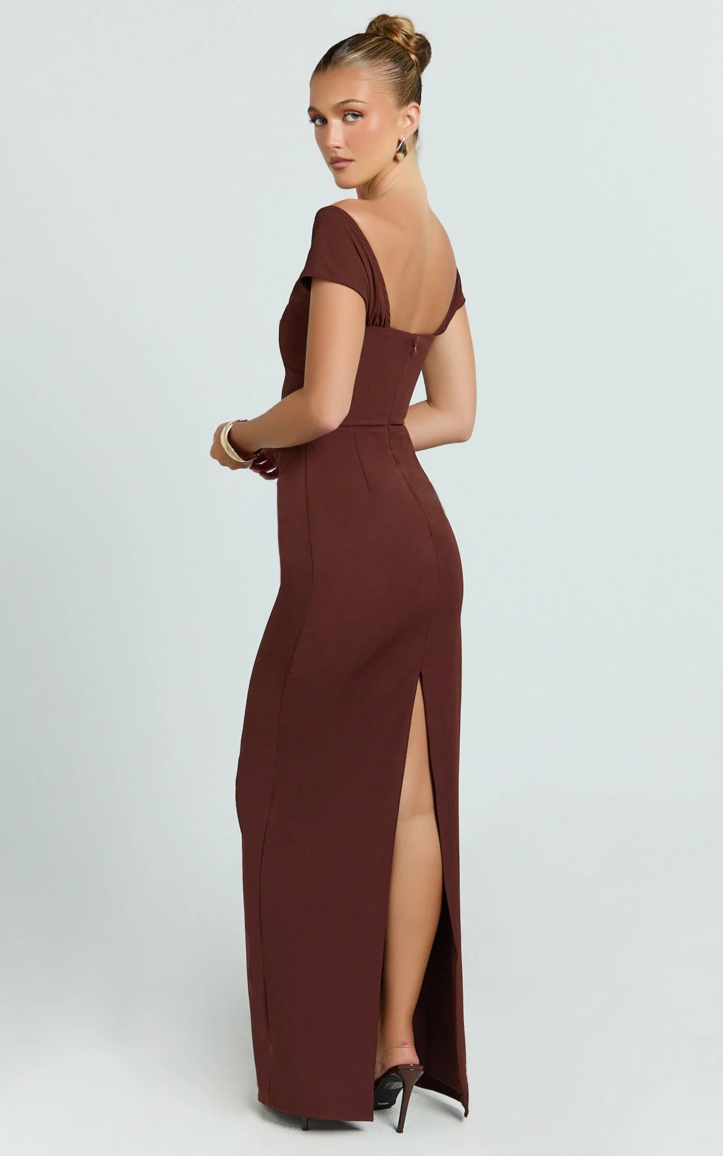 Elegant Stretch Crepe Mermaid Off-Shoulder Sweetheart Floor Length Evening Gown